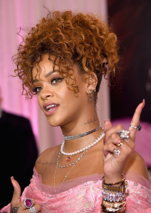 NEW YORK, NY - AUGUST 31:  Singer Rihanna attends the RiRi by Rihanna fragrance unveiling at Macy's Downtown Brooklyn on August 31, 2015 in New York City.  (Photo by Jamie McCarthy/WireImage) (Foto: WireImage)