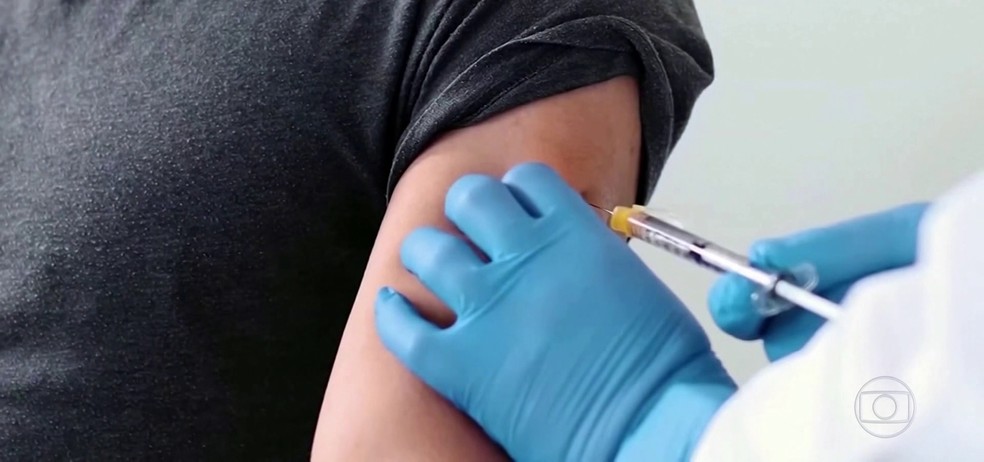 Vacina contra a Covid está sendo testada para depois ser aplicada na população. — Foto: Rede Globo