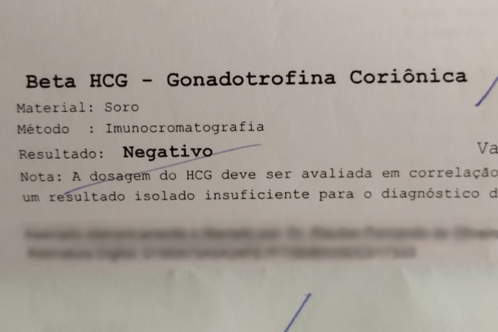 Exame de sangue descartou que Cristiane Gomes Corrêa esteja grávida, mas barriga dela está inchando há três meses e dores só pioram — Foto: Arquivo Pessoal