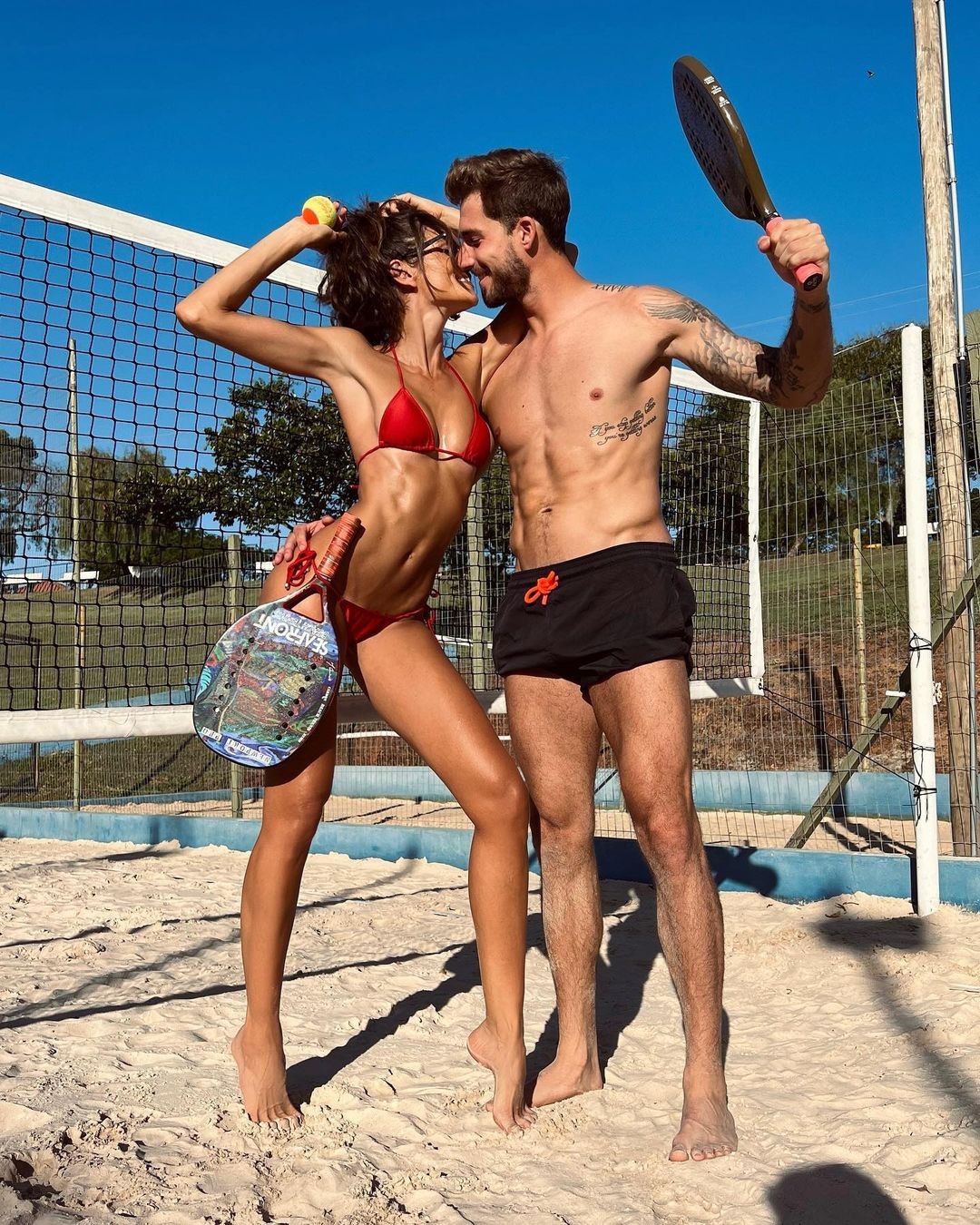 Izabel Goulart celebra o aniversário do namorado, o jogador de futebol Kevin Trapp (Foto: Reprodução Instagram)