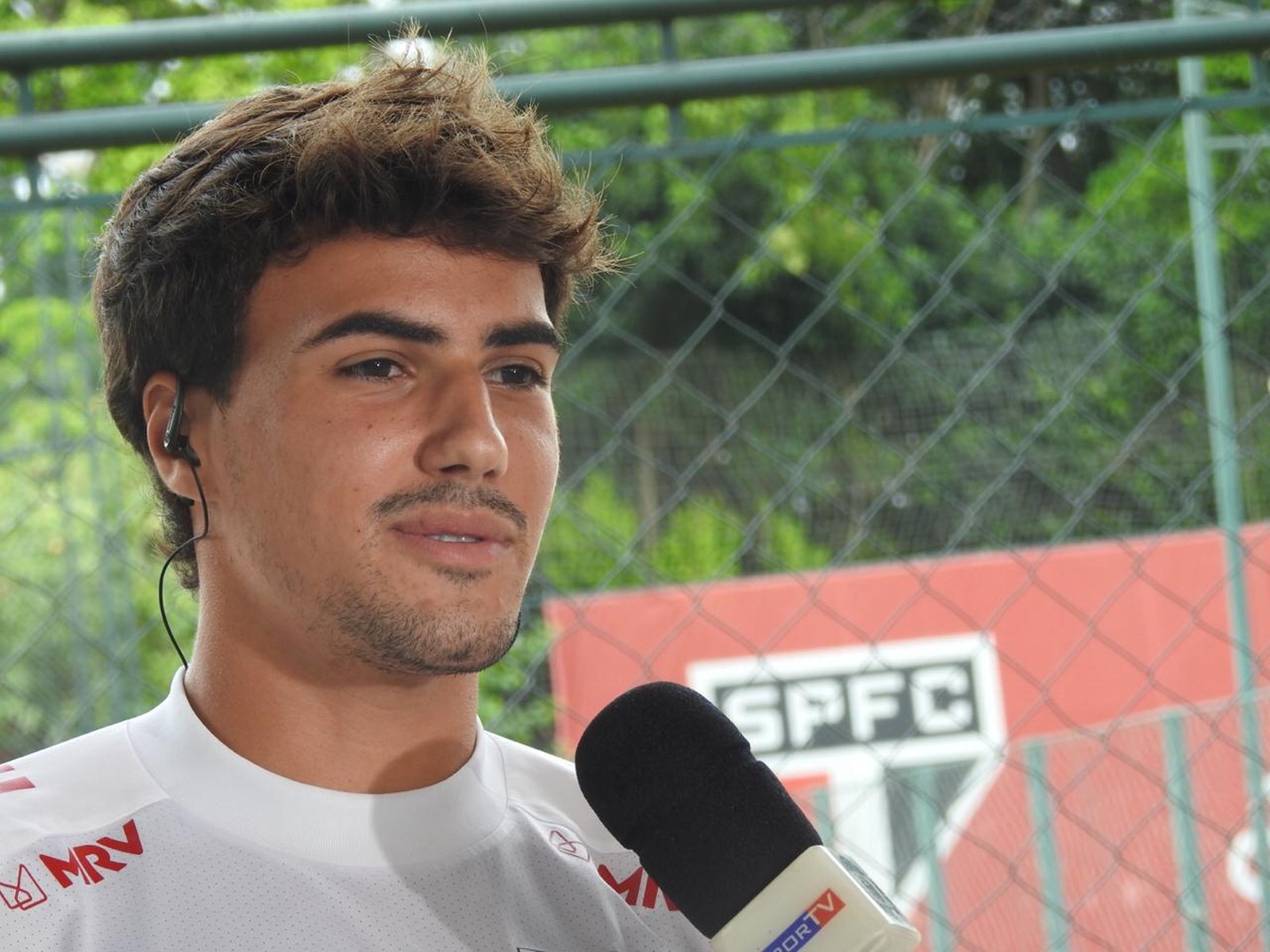 Igor Gomes se inspira em De Bruyne e analisa fase no São Paulo