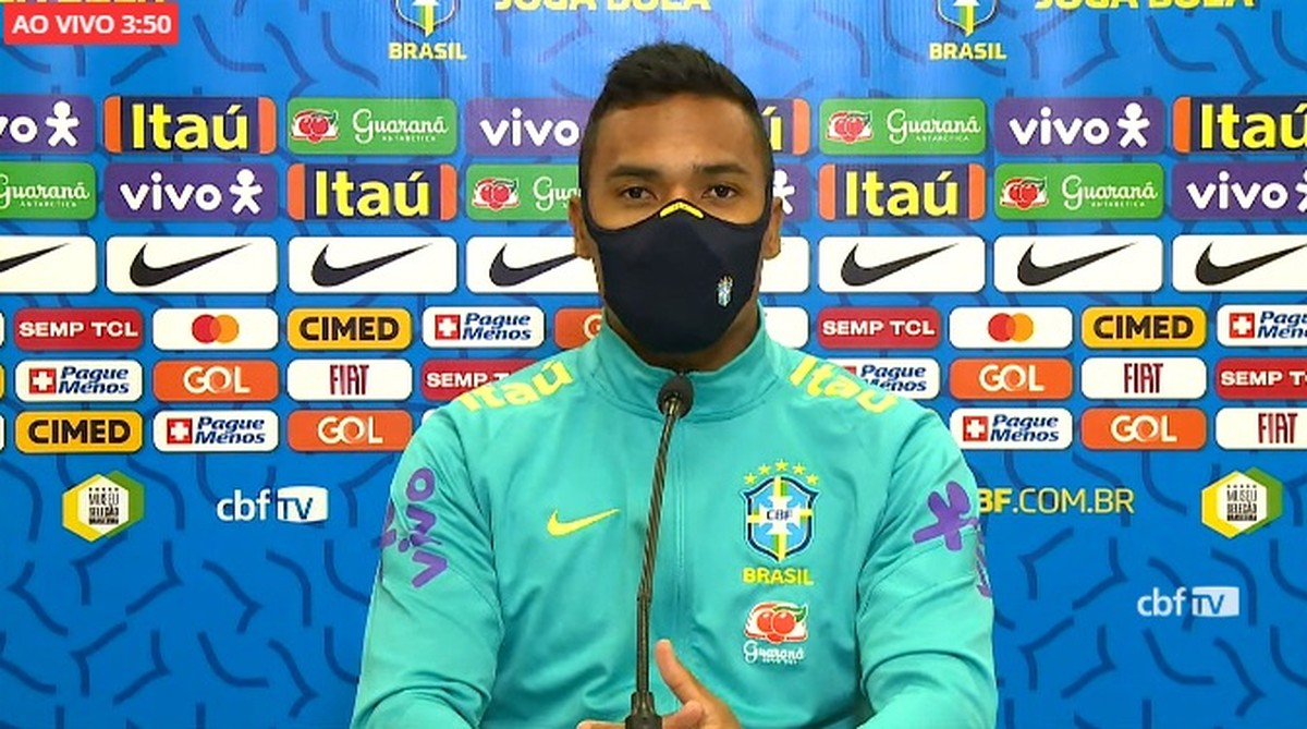 selecao nao deve ter alex sandro  vai avaliar renan lodi  quartas