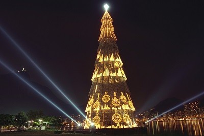 Árvore de Natal da Lagoa deve voltar este ano | Ancelmo - O Globo Árvore de Natal da Lagoa deve voltar este ano | Ancelmo - O Globo