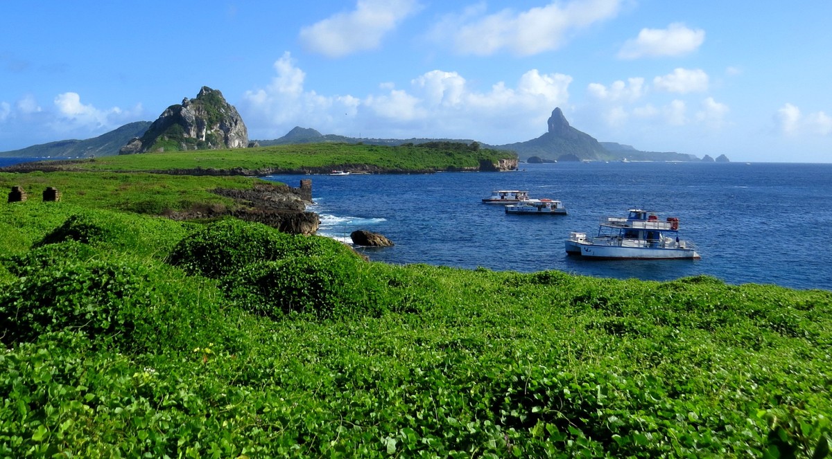 Expedição para Ilha Rata, a segunda maior de Noronha, marca abertura da ...