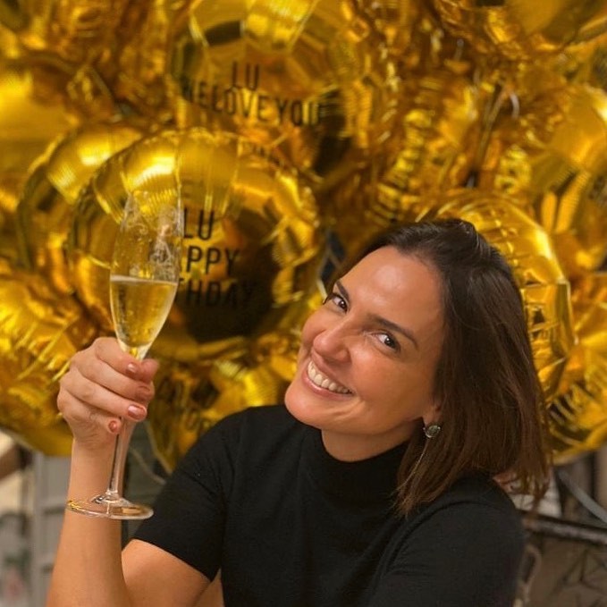 Luciana Cardoso comemora a chegada dos 42 anos (Foto: Reprodução/Instagram)