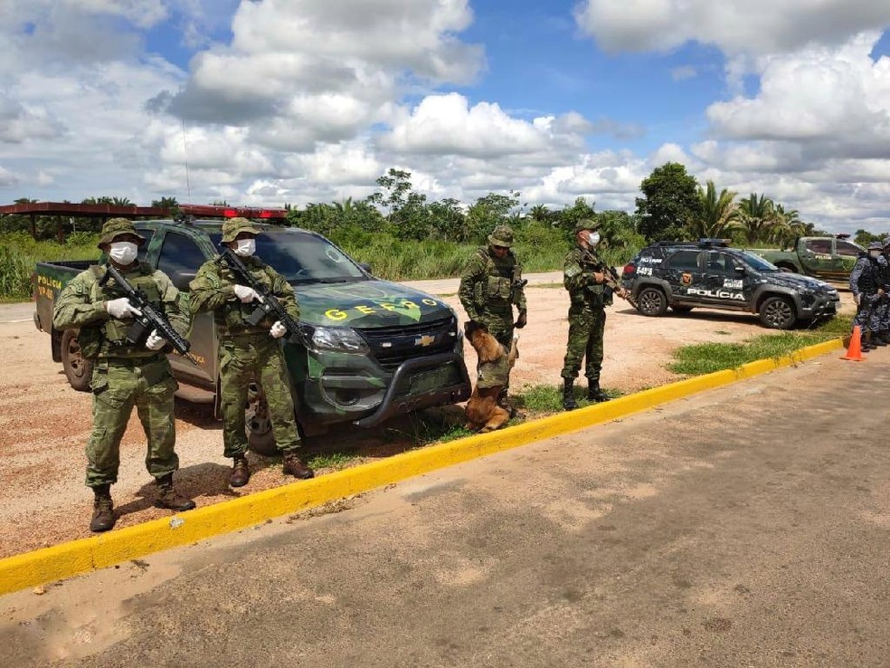 Policiamento foi reforçado na fronteira com a Bolívia — Foto: Gefron-MT