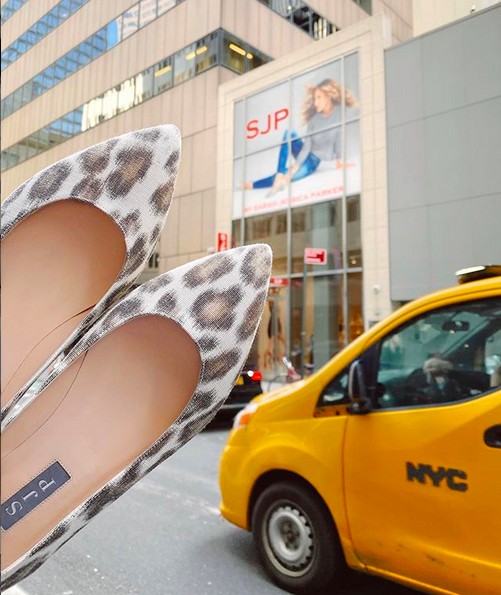Uma das lojas de sapatos da atriz Sarah Jessica Parker em Nova York (Foto: Instagram)
