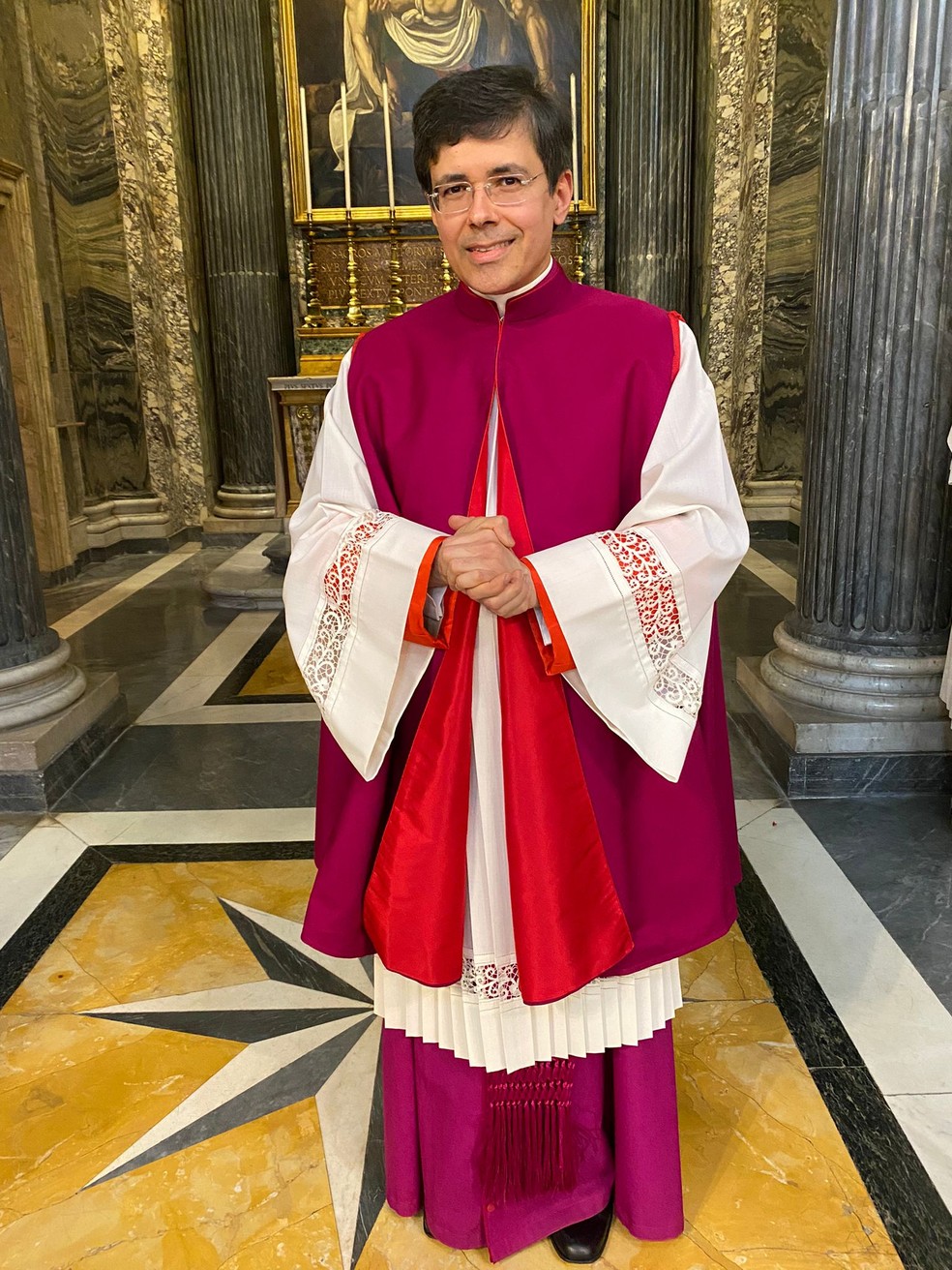 Padre Flavio Medeiros se tornou cônego na Basílica de São Pedro, no Vaticano — Foto: Cedida