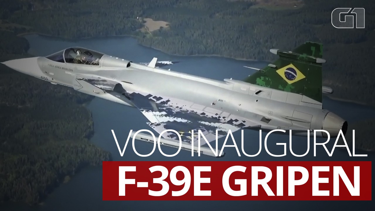 Gripen, novo caça da Força Aérea Brasileira, sobrevoa Brasília