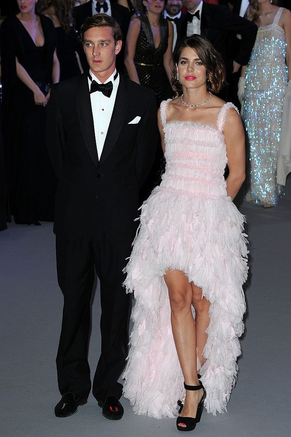 MONTE-CARLO, MONACO - MARCH 23:  Pierre Casiraghi and Charlotte Casiraghi attend the 'Bal De La Rose Du Rocher' in aid of the Fondation Princess Grace on the 150th Anniversary of the SBM at Sporting Monte-Carlo on March 23, 2013 in Monte-Carlo, Monaco.  ( (Foto: Getty Images)