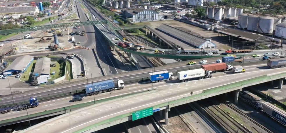 Viaduto Alemoa &eacute; entregue em cerim&ocirc;nia virtual nesta ter&ccedil;a-feira (7) &mdash; Foto: Divulga&ccedil;&atilde;o/Governo do Estado de SP