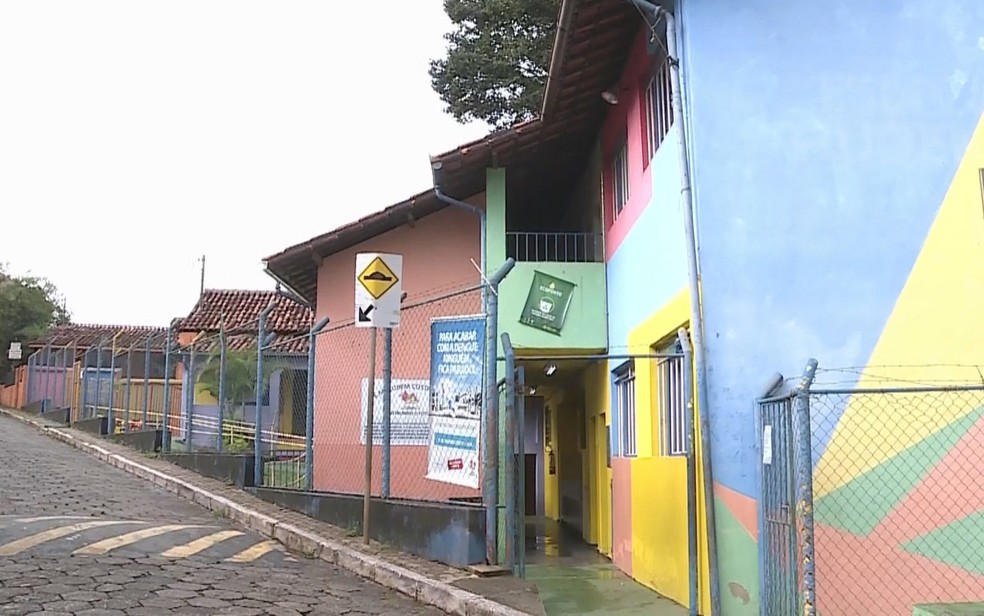 Escola em distrito de Macacos, em Nova Lima, fica sem aula após alerta com barragem da Vale — Foto: Reprodução/TV Globo