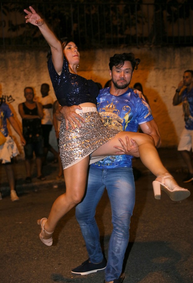 Regiane Alves e Reginaldo Sama (Foto: Anderson Borde/AgNews)