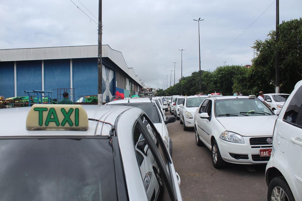 Avenidas de Manaus têm trânsito paralisado por manifestação de taxistas e  mototaxistas | Amazonas | G1