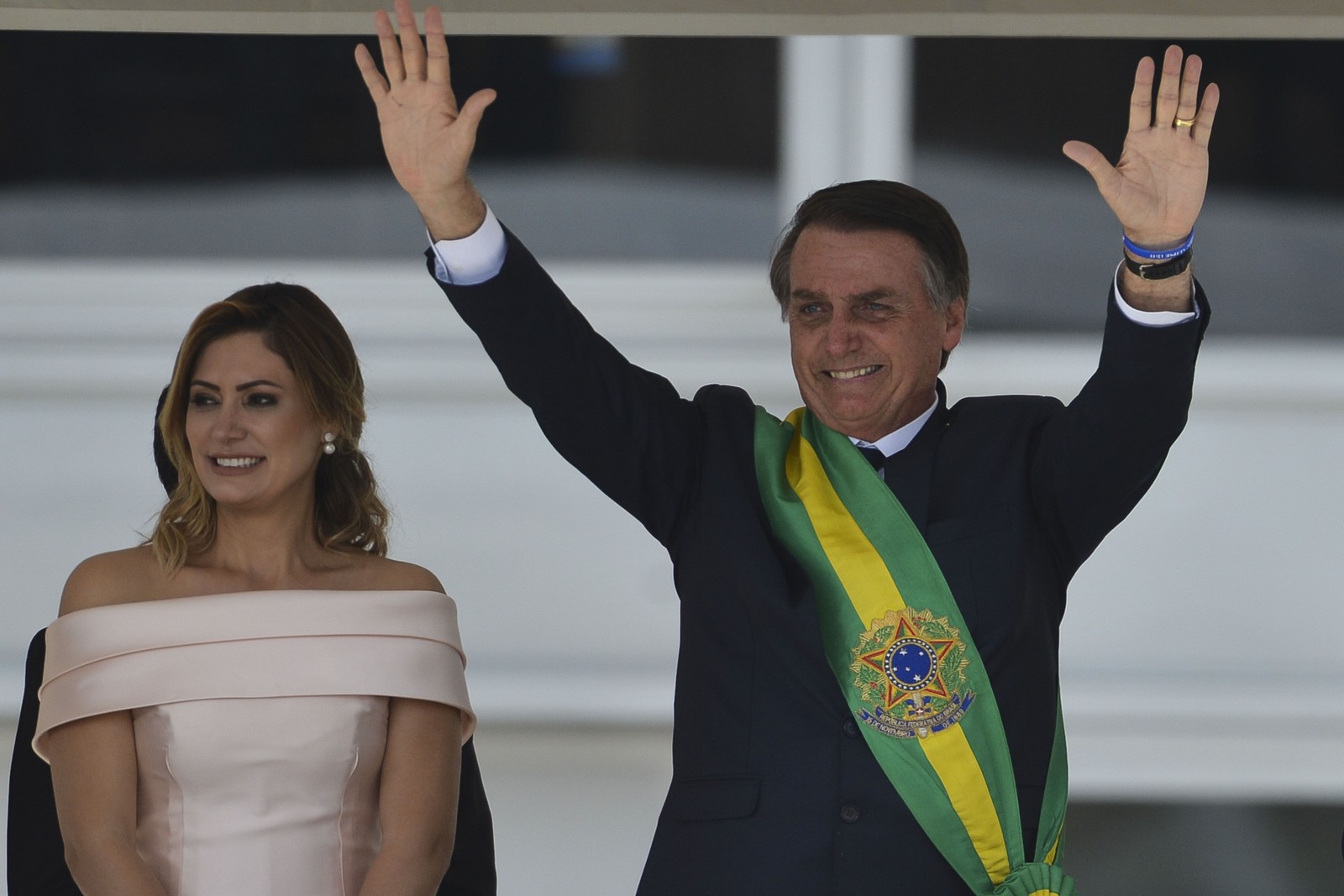 Em 2019, Bolsonaro usou a faixa comprada durante o governo Lula — Foto: Marcelo Camargo/Agência Brasil 