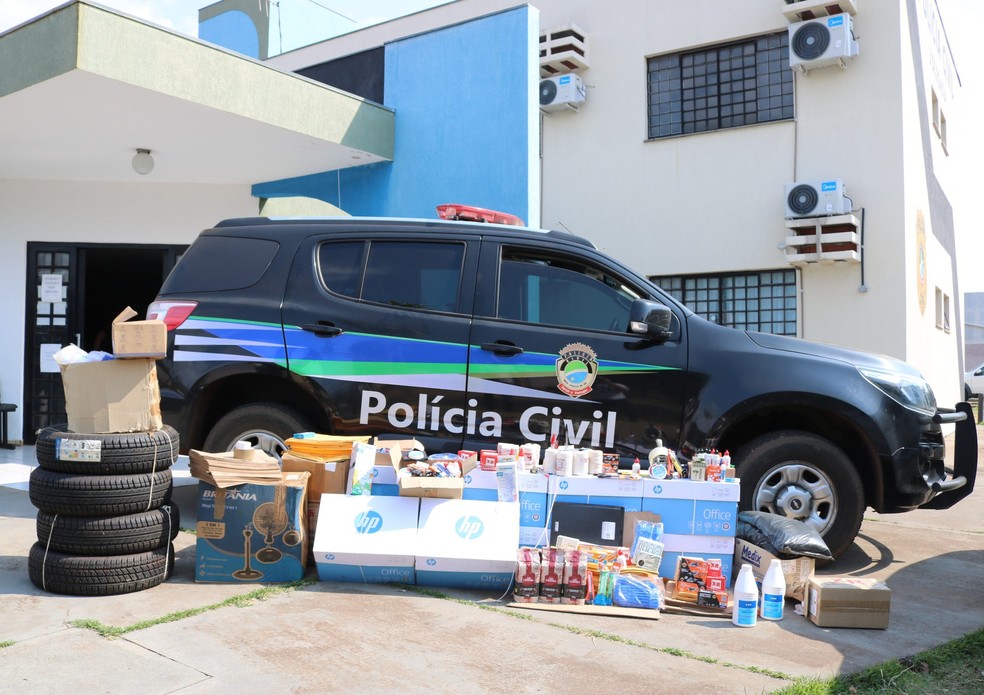 Materiais desviados da Sefaz foram apreendidos na casa de servidor em Campo Grande (MS) — Foto: Polícia Civil/Divulgação