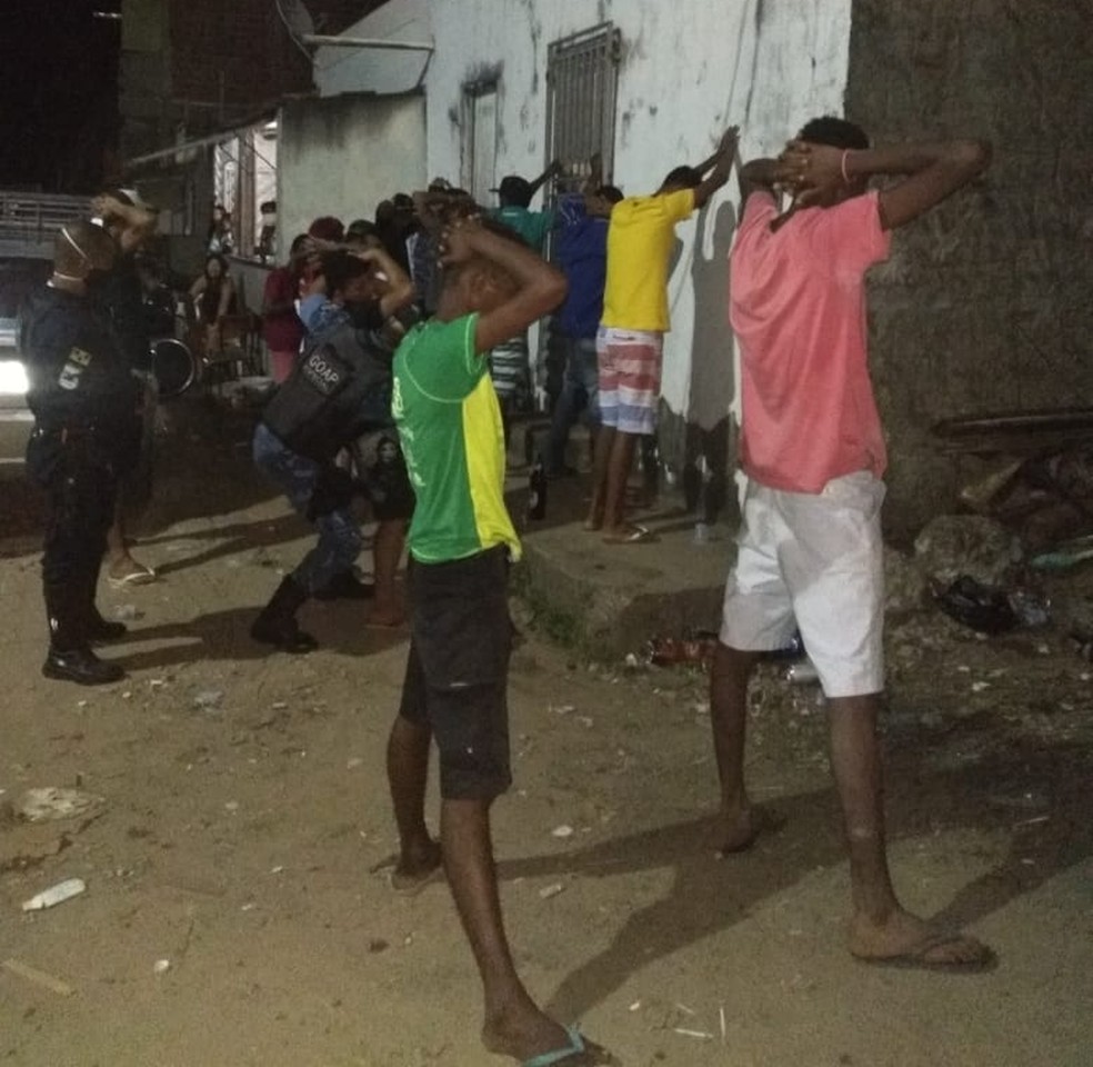 Durante pandemia da Covid-19, prefeitura apreende equipamentos de som de festa com 40 pessoas em Itabuna — Foto: Divulgação/Prefeitura de Itabuna