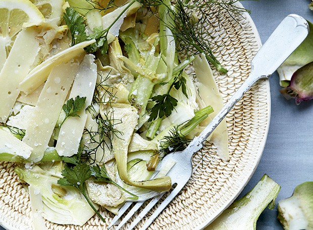 Salada de funcho, alcachofra e parmesão (Foto: StockFood/Great Stock)