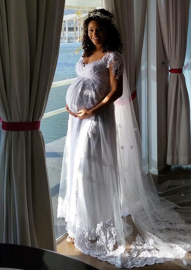 Vestido de noiva de Juliana Alves (Foto: Reprodução/ Instagram)