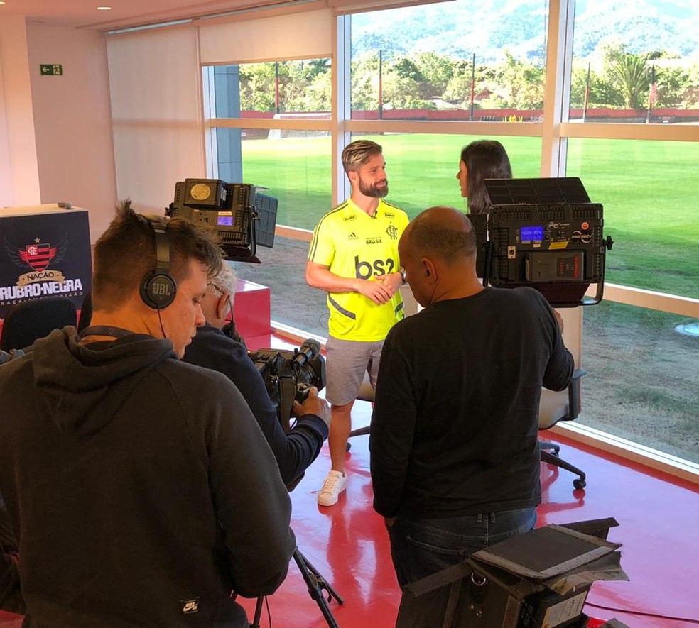 Diego durante entrevista para o GloboEsporte — Foto: Ivan Raupp