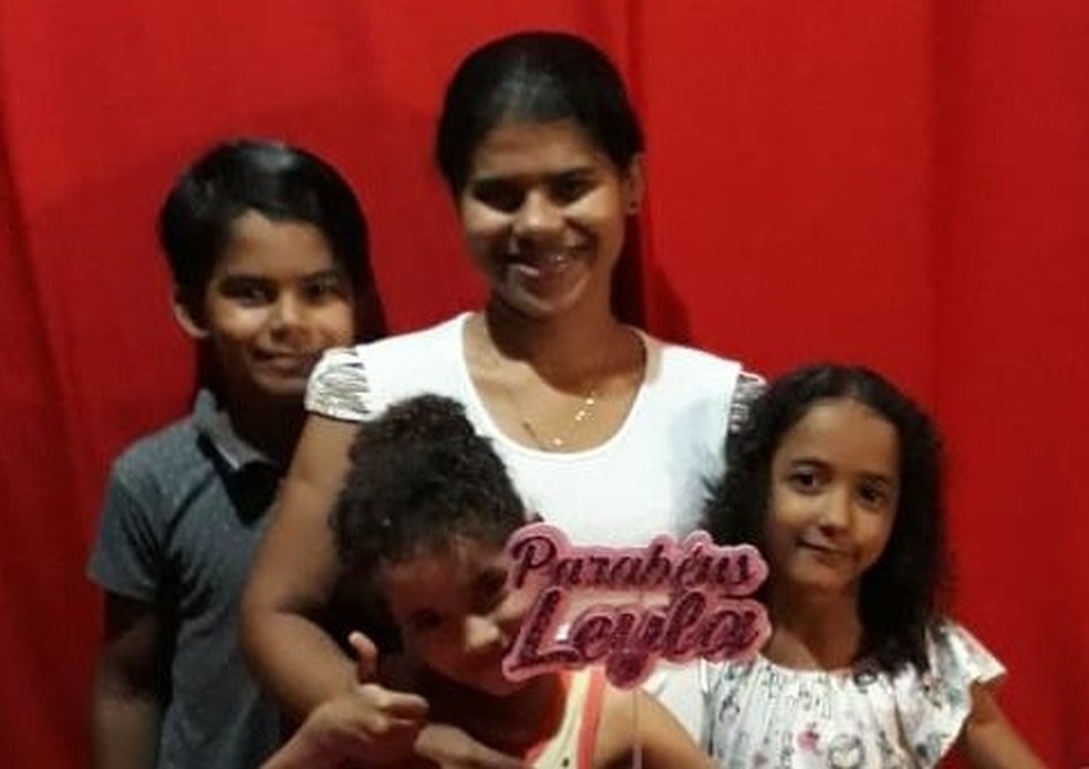 Leia e os filhos, Samuel, Emele e Laura — Foto: Arquivo Pessoal