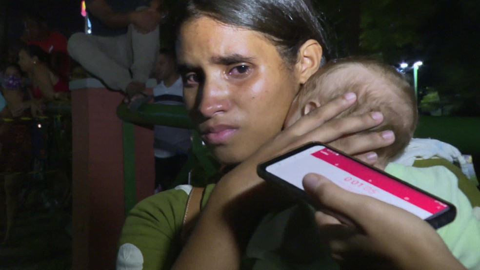 Rebeca Silva da Paz é neta da mulher que morreu em acidente com ônibus em Camaragibe, no Grande Recife — Foto: Reprodução / TV Globo