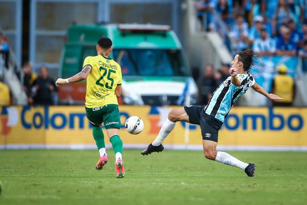 Geromel foi um dos destaques no jogo final, na Arena — Foto: Lucas Uebel / Grêmio FBPA