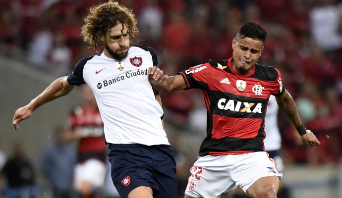 Atuações do Fla: Berrío cresce time em dia de golaços de Gabriel e Trauco