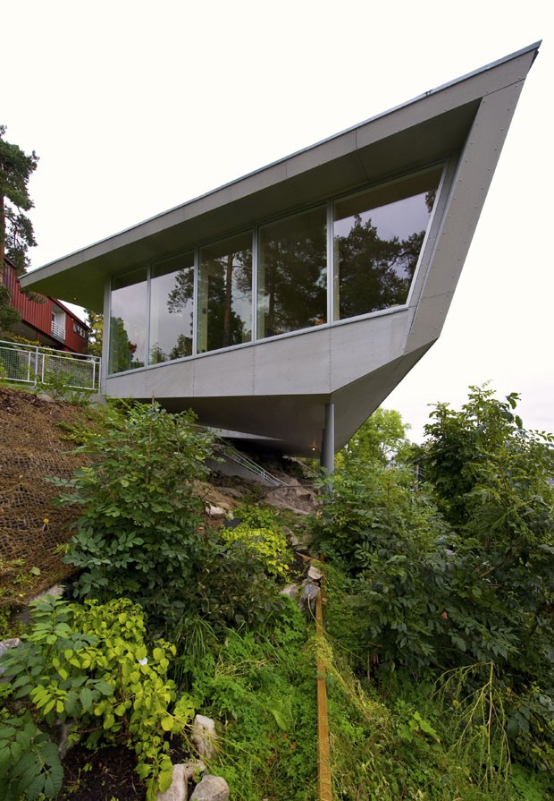 Casa em terreno inclinado (Foto: Nils Petter Dale/Divulgação)