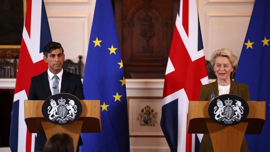 Reino Unido e União Europeia chegam a acordo sobre comércio na Irlanda do Norte após o Brexit 