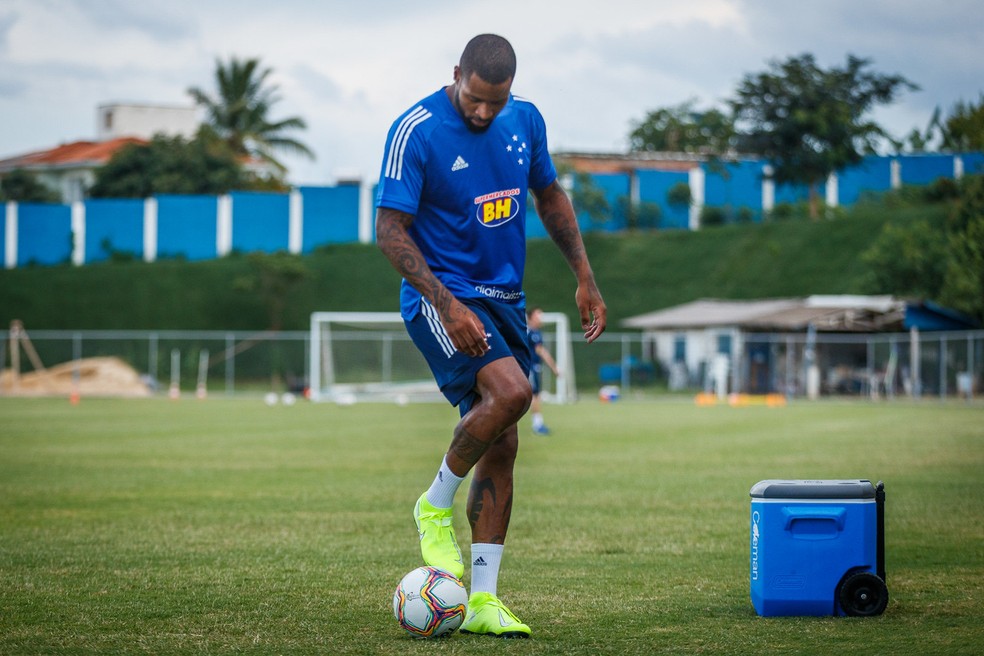 Dedé, zagueiro do Cruzeiro — Foto: Vinnicius Silva / Cruzeiro