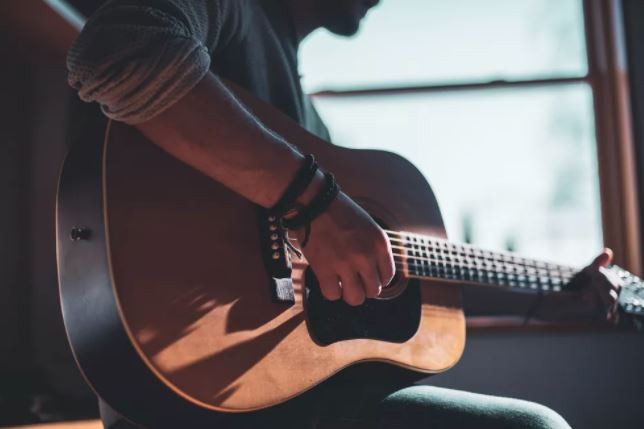 Músicas do Festival Universitário da Canção são gravadas para etapa de votação popular