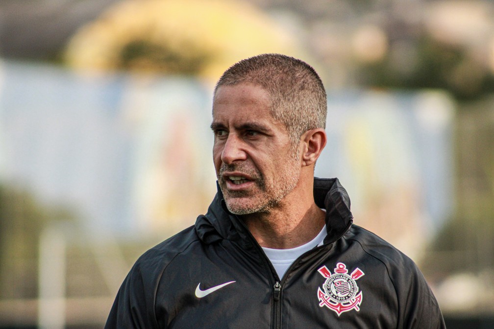 Com jogos fora de casa, Corinthians busca vitórias para chegar a melhor sequência da temporada 