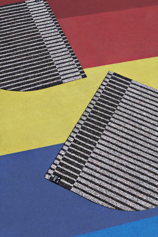 Designer cria tapetes a partir da reciclagem de tênis Adidas (Foto: Divulgação)