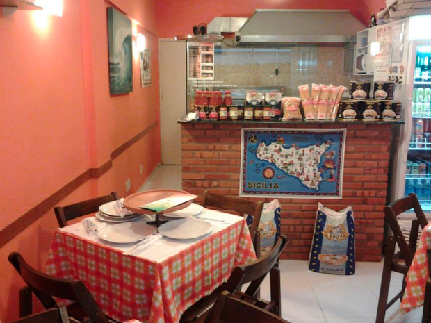 O restaurante é pequeno e aconchegante (Foto: Andrea Lo Presti / Arquivo Pessoal)