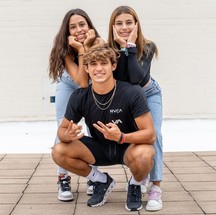 Três irmão dedicados ao esporte: Davi, Vitória e Kyara Belfort são atletas referências em seus níveis — Foto: Reprodução/Instagram/Vitor Belfort