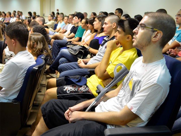 Alexandre começou suas aulas na USP de Ribeirão nesta segunda-feira (25) (Foto: Luara Gallacho / G1)