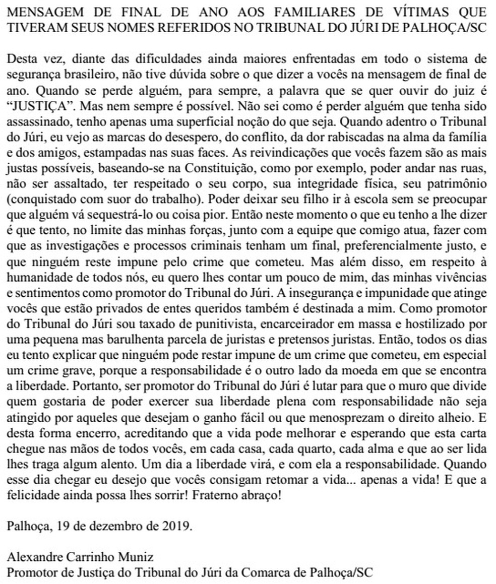 Mensagem de fim de ano escrita por promotor de Justiça e endereçada aos familiares de vítimas. — Foto: Reprodução