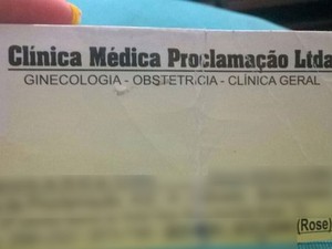 Cartão com nome de clínica continha endereço de local desativado há 2 anos (Foto: Arquivo Pessoal)