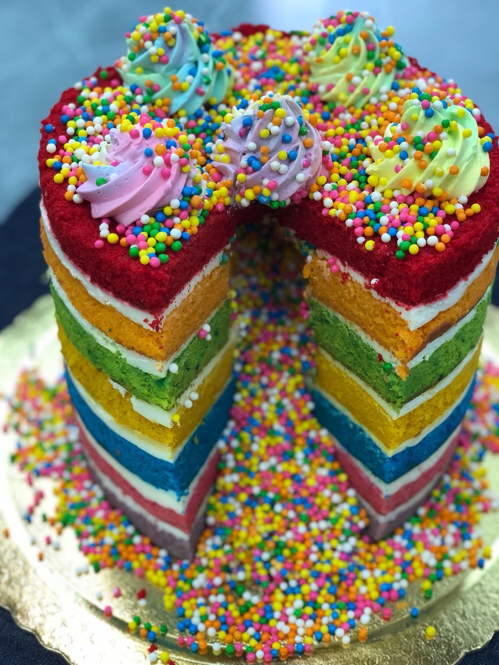Naked Cake Arco-Íris | Receitas Gshow | Gshow