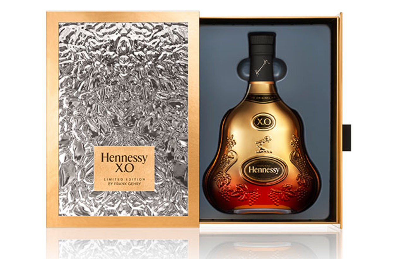 Frank Gehry assina garrafa banhada a ouro para edição especial do Hennessy  (Foto: Divulgação)