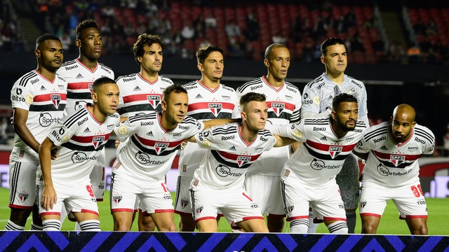 São Paulo posado contra o Flamengo