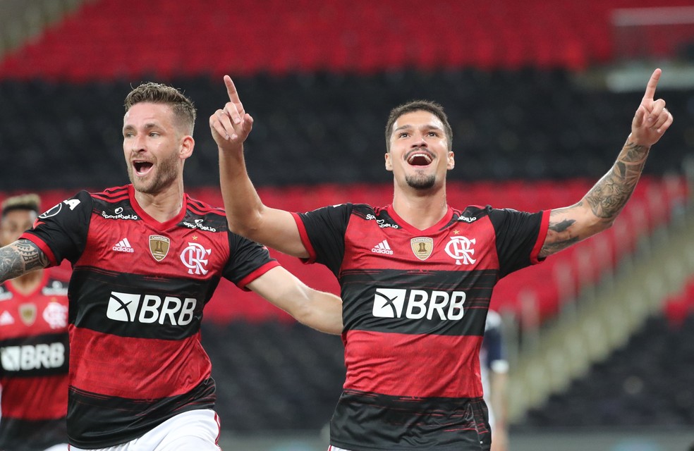 Thuler, gol, Flamengo x Junior Barranquilla &mdash; Foto: REUTERS/Sergio Moraes