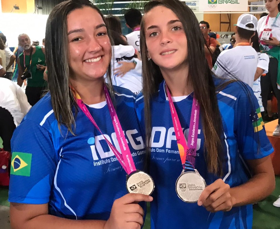 Ágatha Bianca e Vanessa Oliveira conquistam medalha de prata — Foto: Divulgação/SEDUC