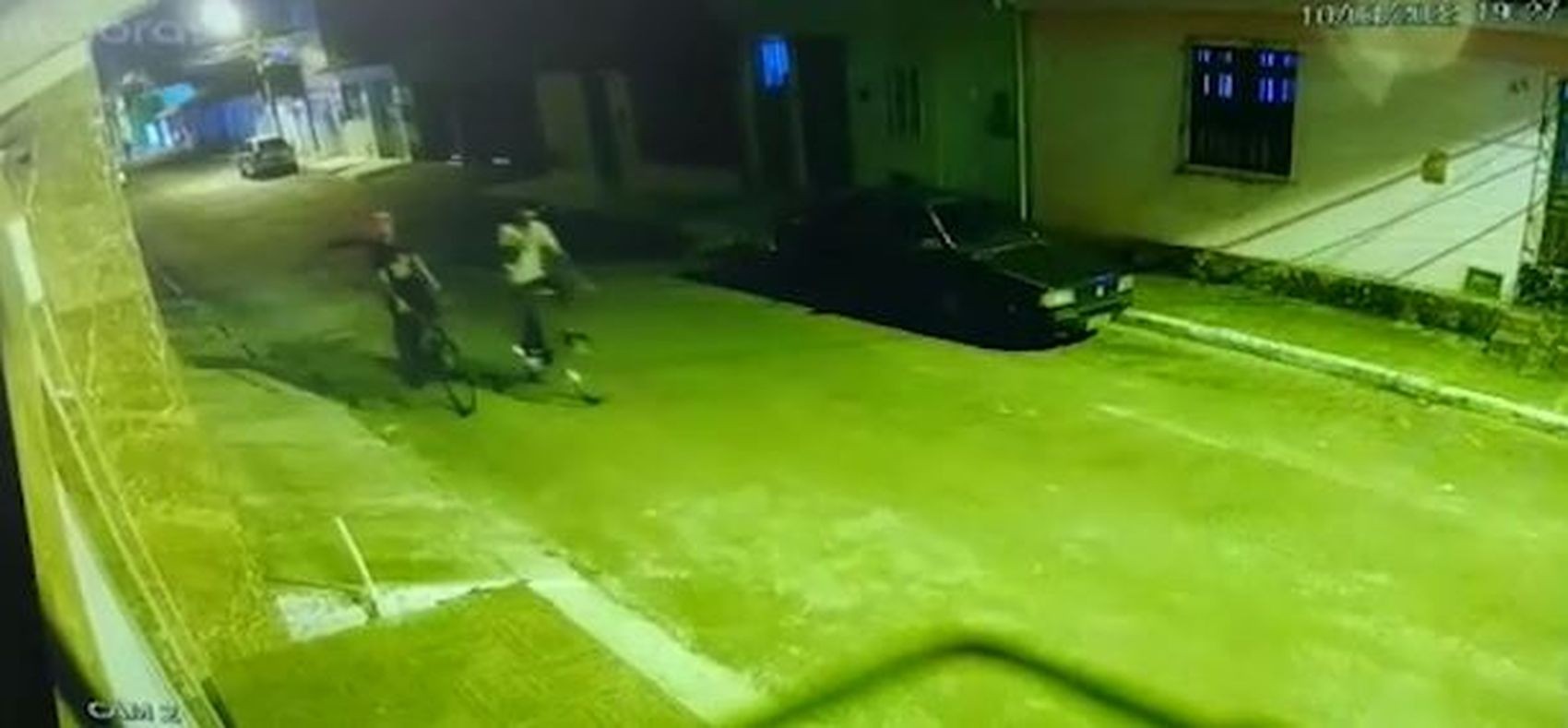 Polícia Civil divulga imagens de suspeitos de roubo no Novo Paraíso, em Aracaju