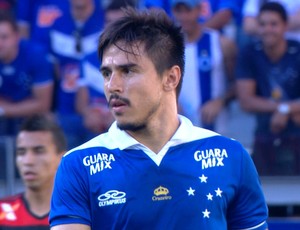 Jornais ucranianos divergem sobre acordo celeste por atacante Willian