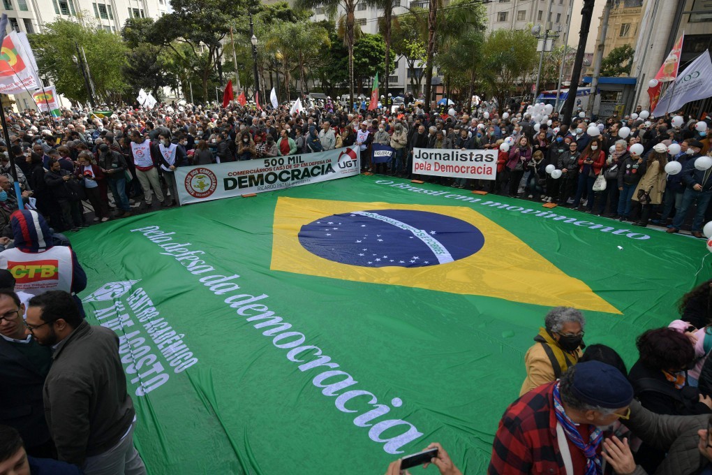 Ato em defesa da democracia no Largo São Francisco — Foto: NELSON ALMEIDA/AFP