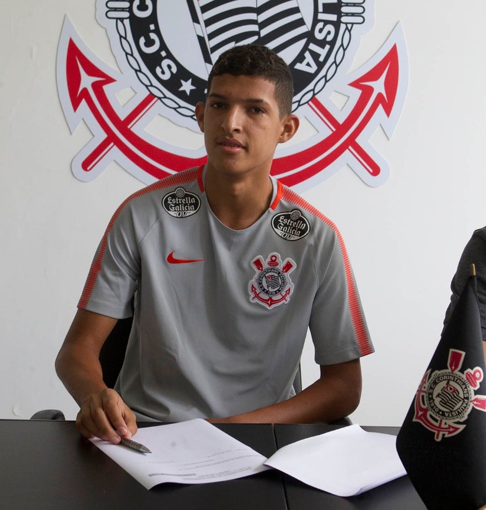 [Vídeo] Prazer, Matheus Mathias!