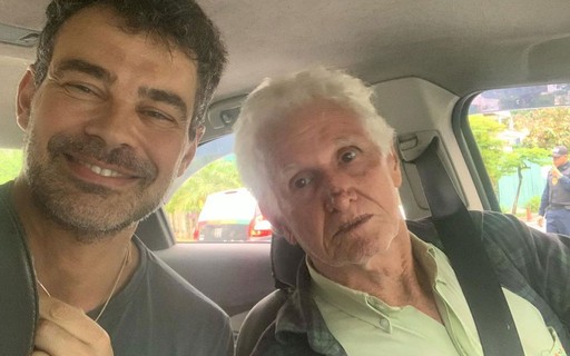 Carmo Dalla Vecchia diz que pegou táxi com motorista de 105 anos