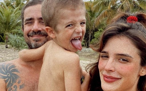 Mamils Rafa Rafa Brites encanta seguidores com foto de familia - Vogue | celebridade